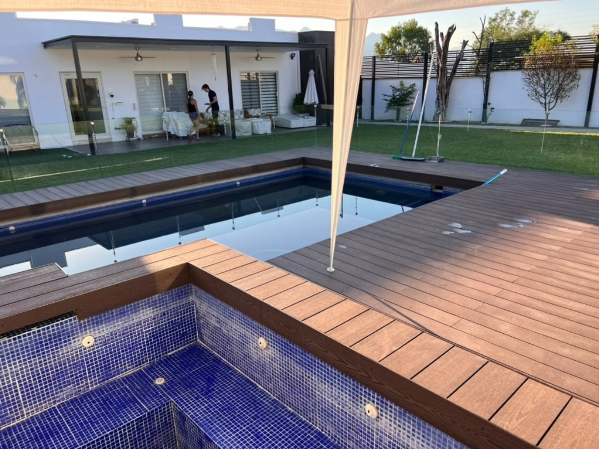 Alberca en residencial